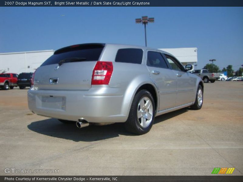 Bright Silver Metallic / Dark Slate Gray/Light Graystone 2007 Dodge Magnum SXT
