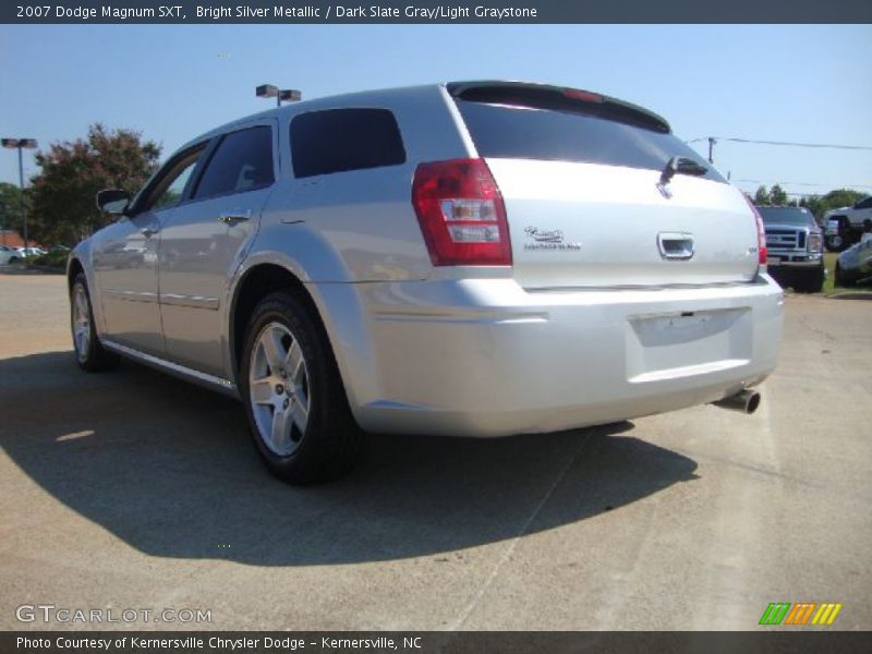 Bright Silver Metallic / Dark Slate Gray/Light Graystone 2007 Dodge Magnum SXT