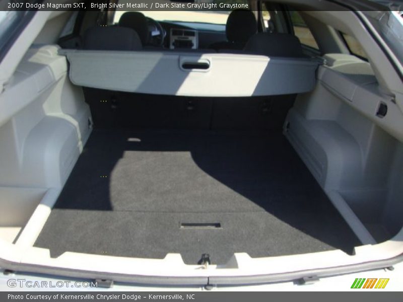 Bright Silver Metallic / Dark Slate Gray/Light Graystone 2007 Dodge Magnum SXT