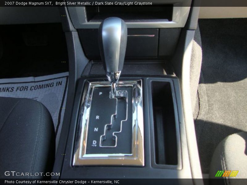 Bright Silver Metallic / Dark Slate Gray/Light Graystone 2007 Dodge Magnum SXT
