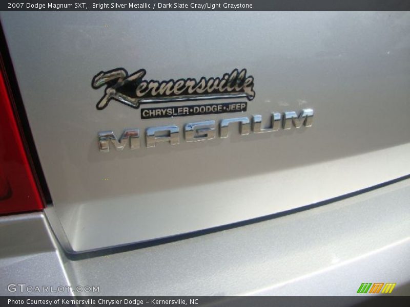 Bright Silver Metallic / Dark Slate Gray/Light Graystone 2007 Dodge Magnum SXT