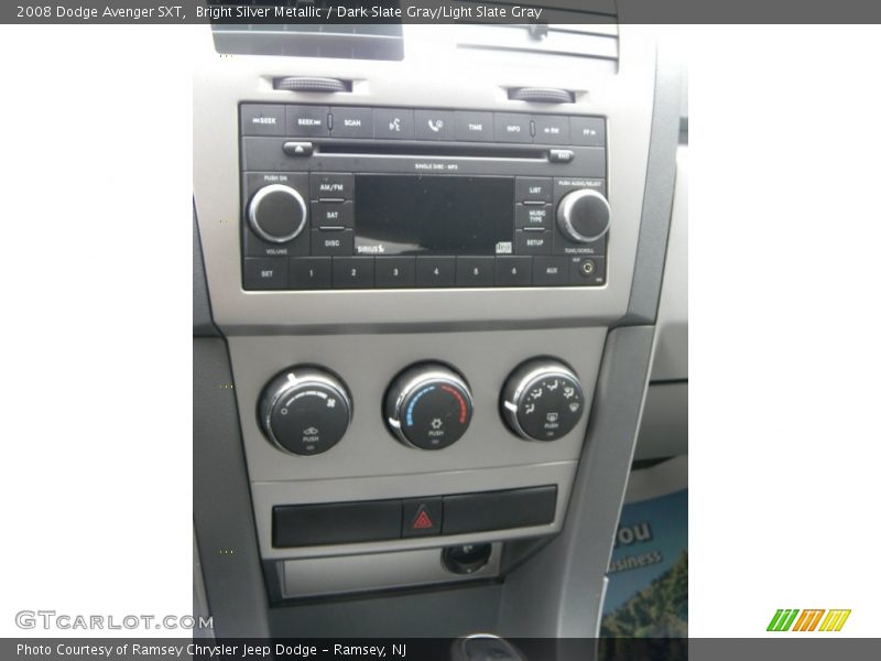 Bright Silver Metallic / Dark Slate Gray/Light Slate Gray 2008 Dodge Avenger SXT