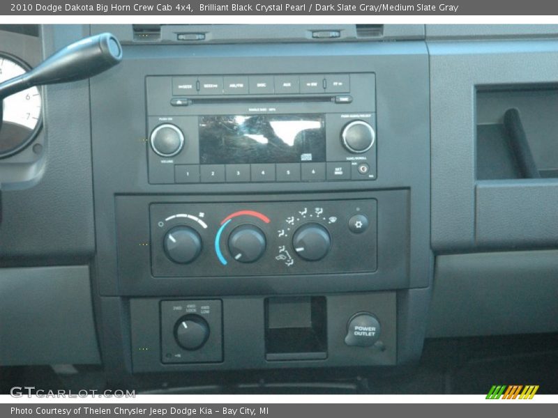 Controls of 2010 Dakota Big Horn Crew Cab 4x4