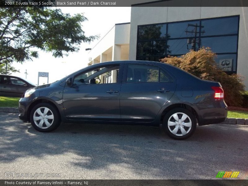 Black Sand Pearl / Dark Charcoal 2007 Toyota Yaris S Sedan