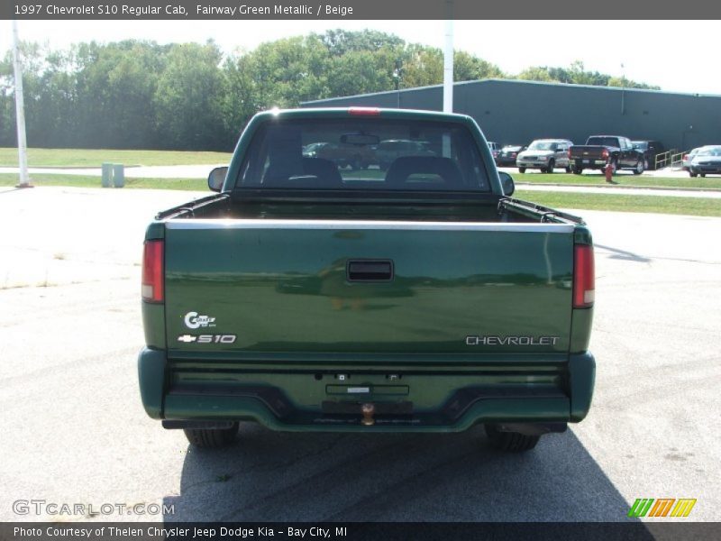 Fairway Green Metallic / Beige 1997 Chevrolet S10 Regular Cab