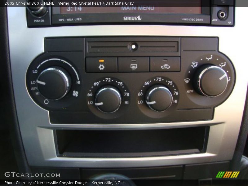 Controls of 2009 300 C HEMI