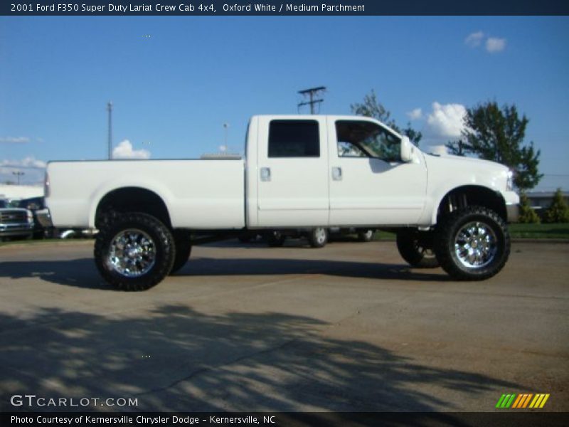 Oxford White / Medium Parchment 2001 Ford F350 Super Duty Lariat Crew Cab 4x4
