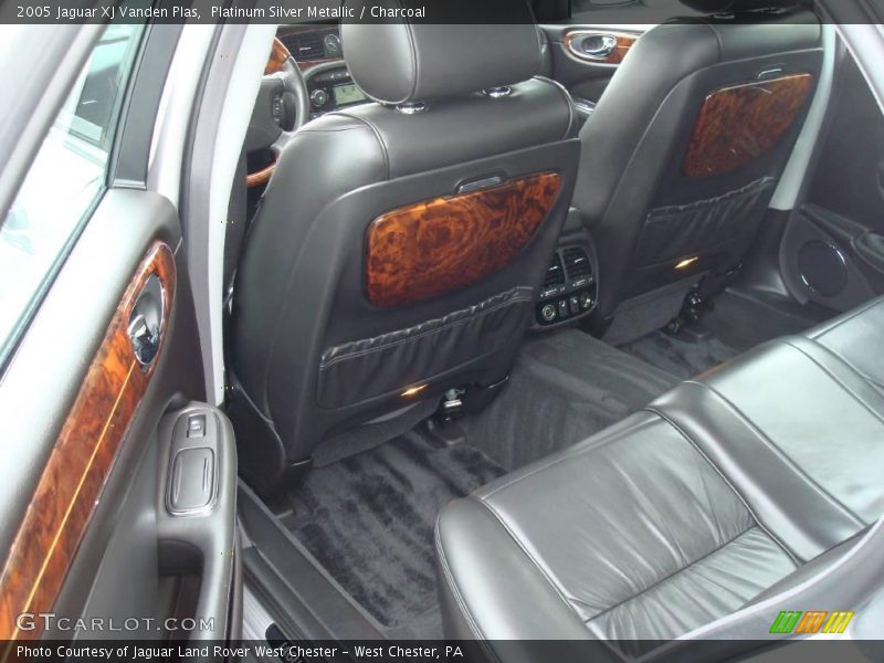 Platinum Silver Metallic / Charcoal 2005 Jaguar XJ Vanden Plas