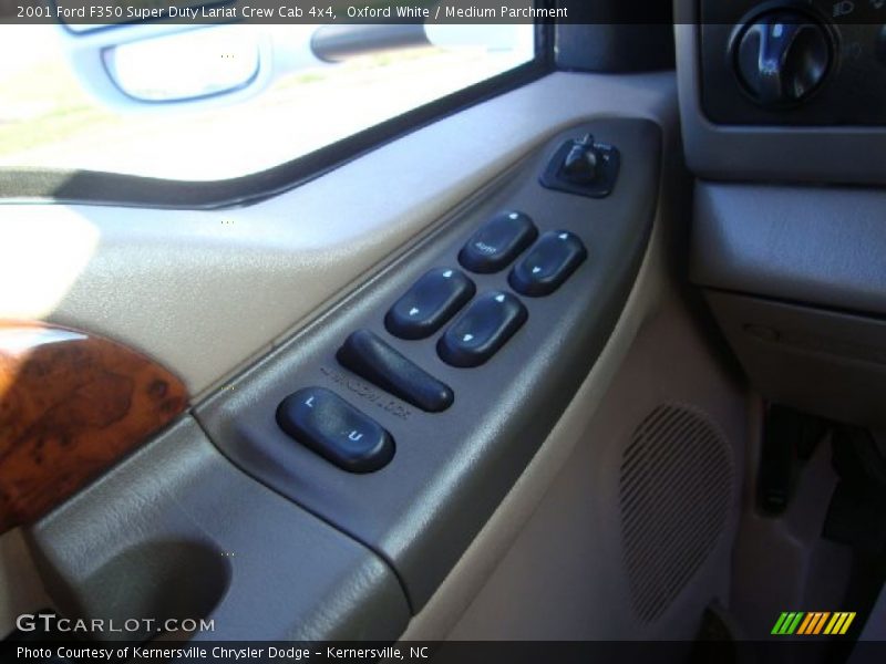 Oxford White / Medium Parchment 2001 Ford F350 Super Duty Lariat Crew Cab 4x4