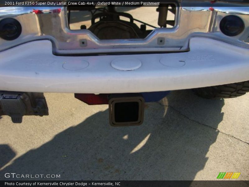 Oxford White / Medium Parchment 2001 Ford F350 Super Duty Lariat Crew Cab 4x4