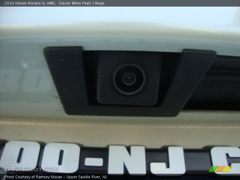 Glacier White Pearl / Beige 2010 Nissan Murano SL AWD