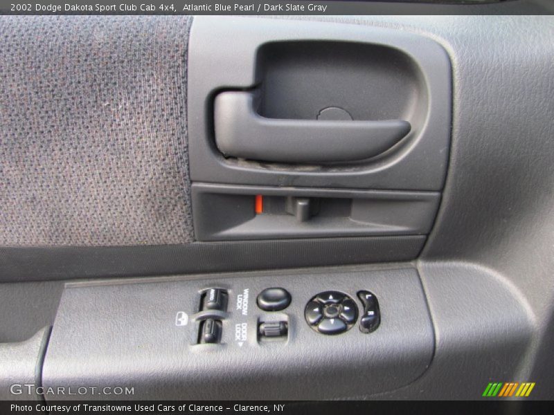 Atlantic Blue Pearl / Dark Slate Gray 2002 Dodge Dakota Sport Club Cab 4x4