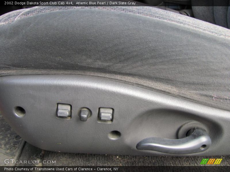 Atlantic Blue Pearl / Dark Slate Gray 2002 Dodge Dakota Sport Club Cab 4x4