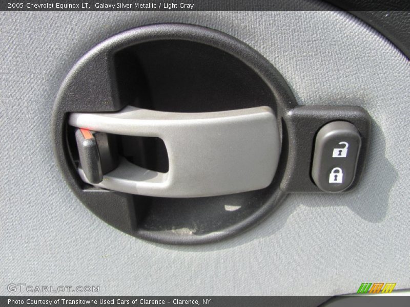 Galaxy Silver Metallic / Light Gray 2005 Chevrolet Equinox LT