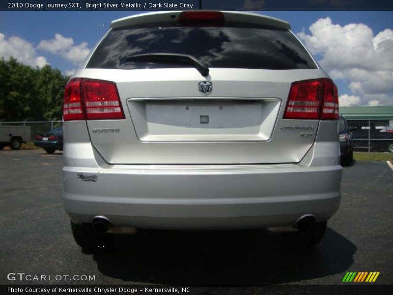 Bright Silver Metallic / Dark Slate Gray 2010 Dodge Journey SXT