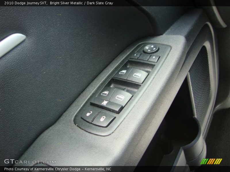 Bright Silver Metallic / Dark Slate Gray 2010 Dodge Journey SXT