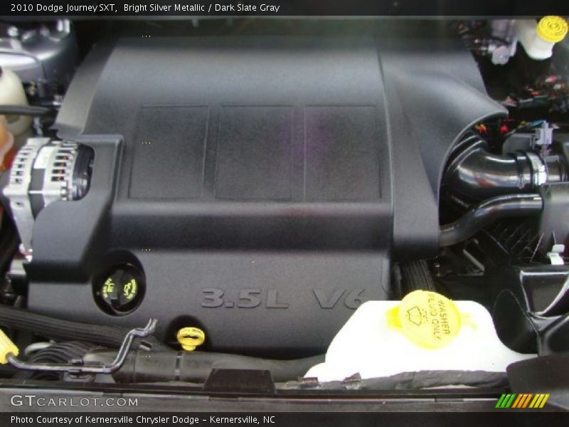 Bright Silver Metallic / Dark Slate Gray 2010 Dodge Journey SXT