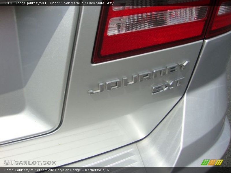 Bright Silver Metallic / Dark Slate Gray 2010 Dodge Journey SXT