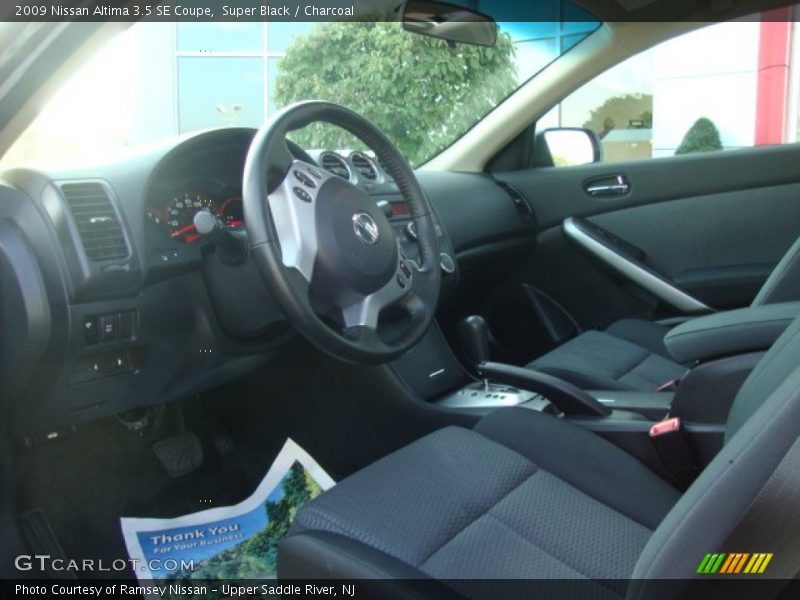 Super Black / Charcoal 2009 Nissan Altima 3.5 SE Coupe