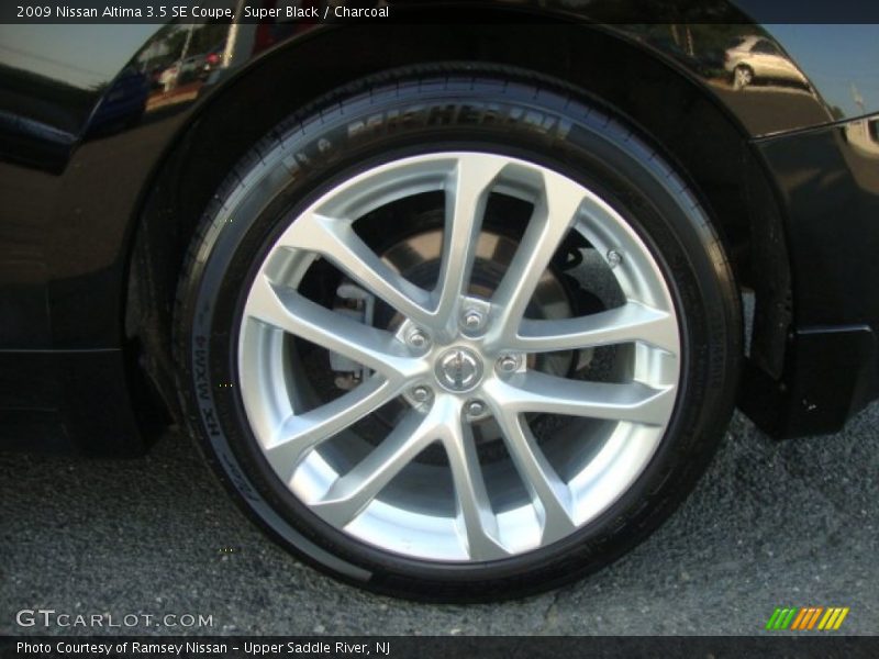 Super Black / Charcoal 2009 Nissan Altima 3.5 SE Coupe