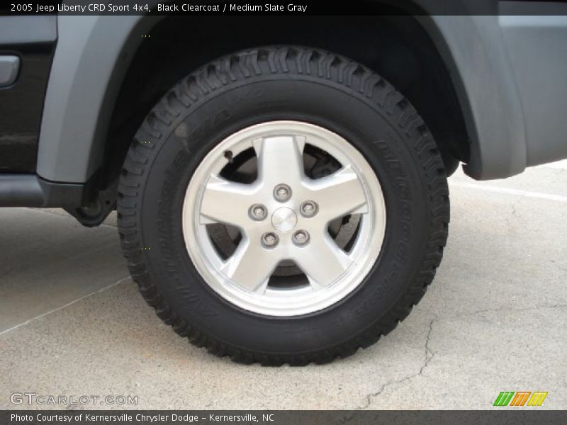 Black Clearcoat / Medium Slate Gray 2005 Jeep Liberty CRD Sport 4x4