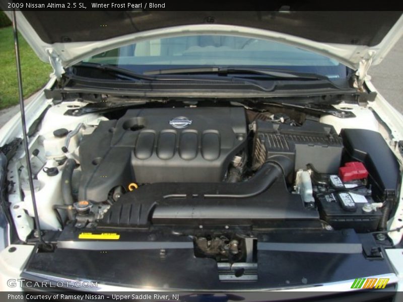 Winter Frost Pearl / Blond 2009 Nissan Altima 2.5 SL