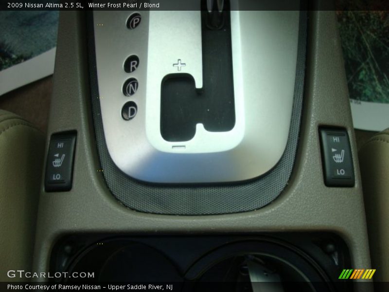Winter Frost Pearl / Blond 2009 Nissan Altima 2.5 SL