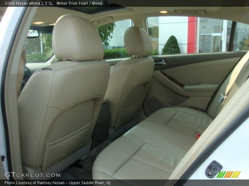 Winter Frost Pearl / Blond 2009 Nissan Altima 2.5 SL