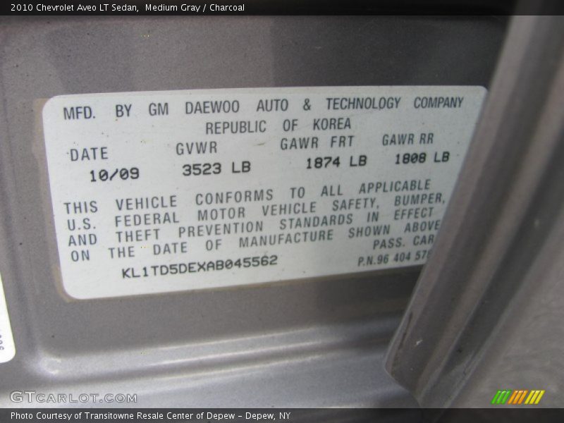 Medium Gray / Charcoal 2010 Chevrolet Aveo LT Sedan