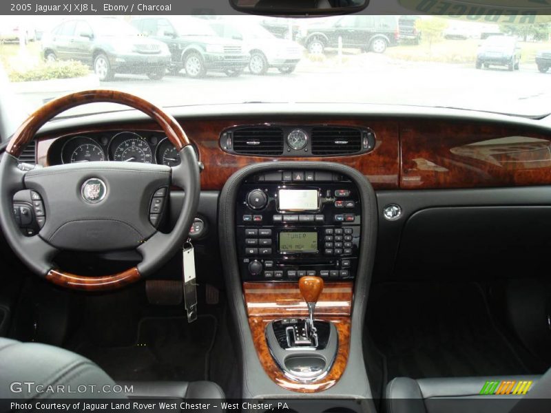 Ebony / Charcoal 2005 Jaguar XJ XJ8 L