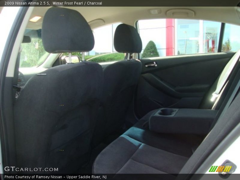 Winter Frost Pearl / Charcoal 2009 Nissan Altima 2.5 S