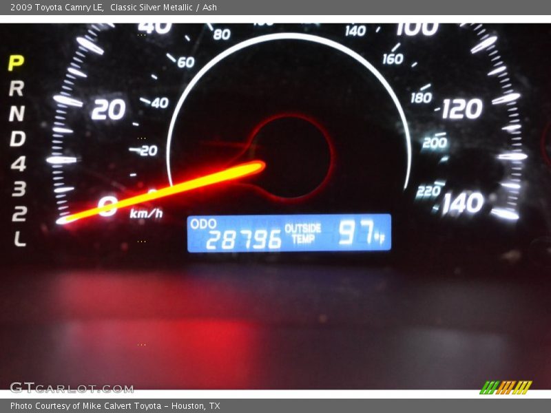 Classic Silver Metallic / Ash 2009 Toyota Camry LE