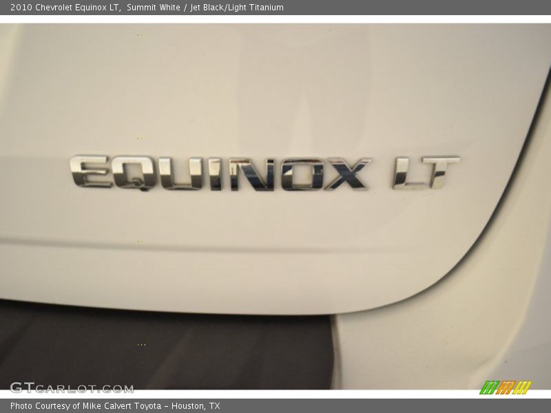 Summit White / Jet Black/Light Titanium 2010 Chevrolet Equinox LT