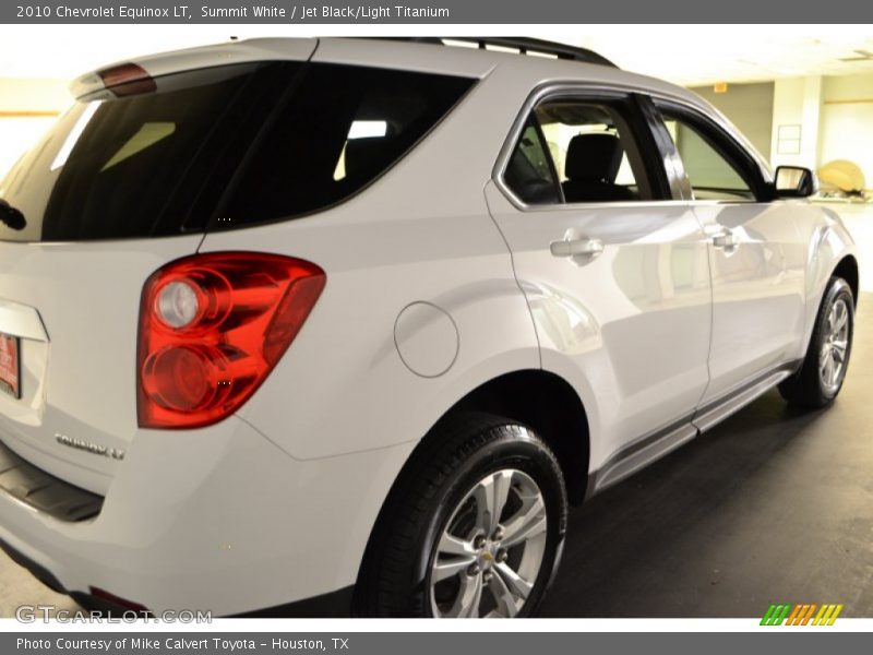 Summit White / Jet Black/Light Titanium 2010 Chevrolet Equinox LT