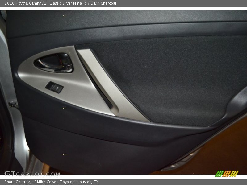 Classic Silver Metallic / Dark Charcoal 2010 Toyota Camry SE