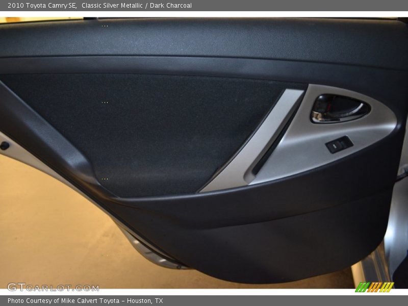 Classic Silver Metallic / Dark Charcoal 2010 Toyota Camry SE