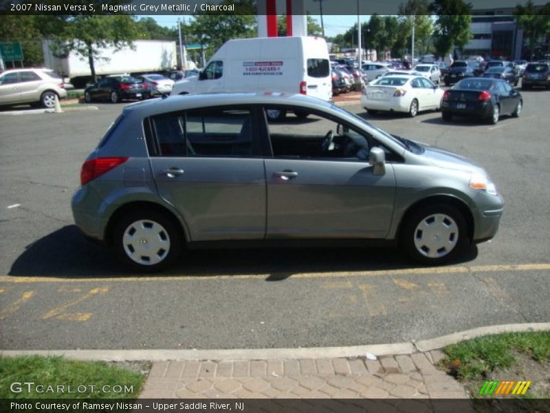 Magnetic Grey Metallic / Charcoal 2007 Nissan Versa S
