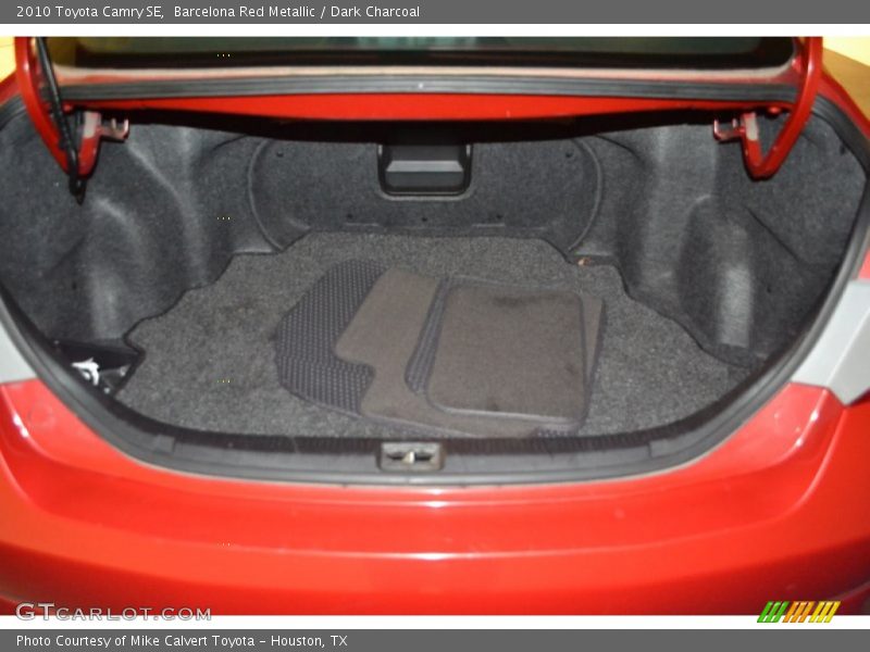 Barcelona Red Metallic / Dark Charcoal 2010 Toyota Camry SE
