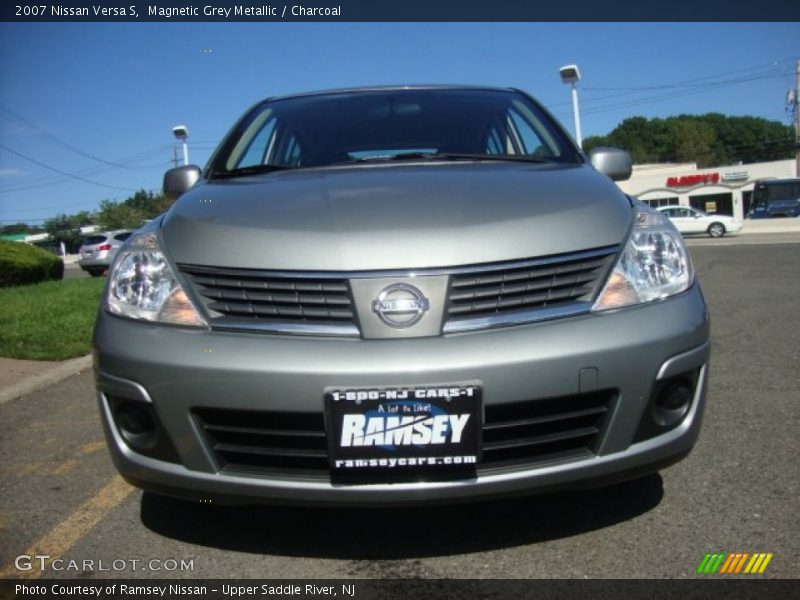 Magnetic Grey Metallic / Charcoal 2007 Nissan Versa S