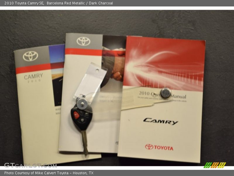 Barcelona Red Metallic / Dark Charcoal 2010 Toyota Camry SE
