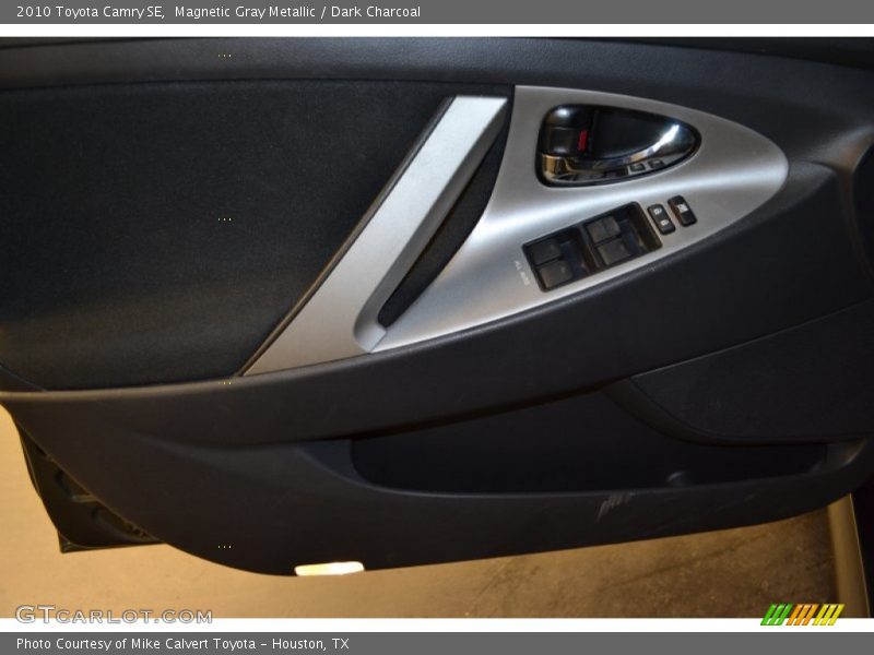 Magnetic Gray Metallic / Dark Charcoal 2010 Toyota Camry SE