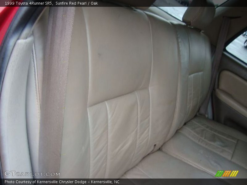 Sunfire Red Pearl / Oak 1999 Toyota 4Runner SR5