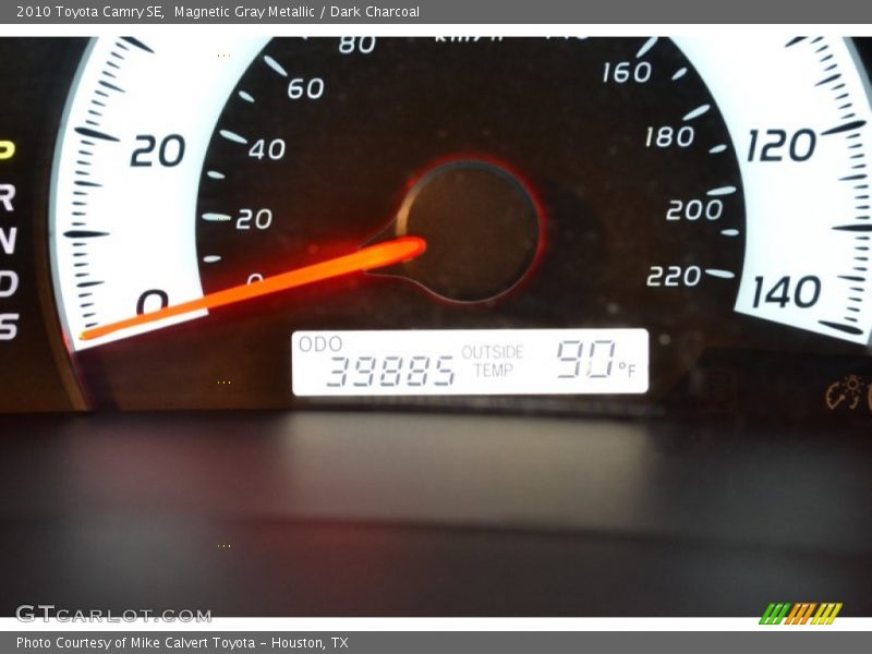 Magnetic Gray Metallic / Dark Charcoal 2010 Toyota Camry SE