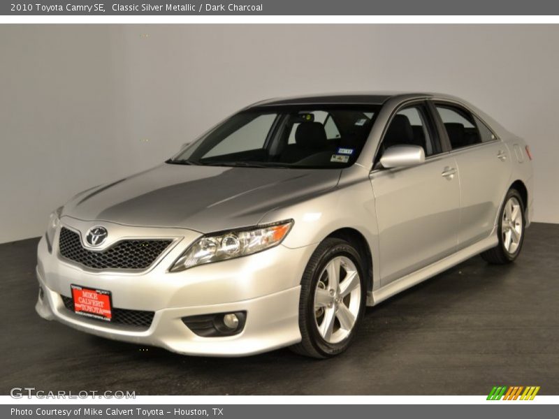 Classic Silver Metallic / Dark Charcoal 2010 Toyota Camry SE