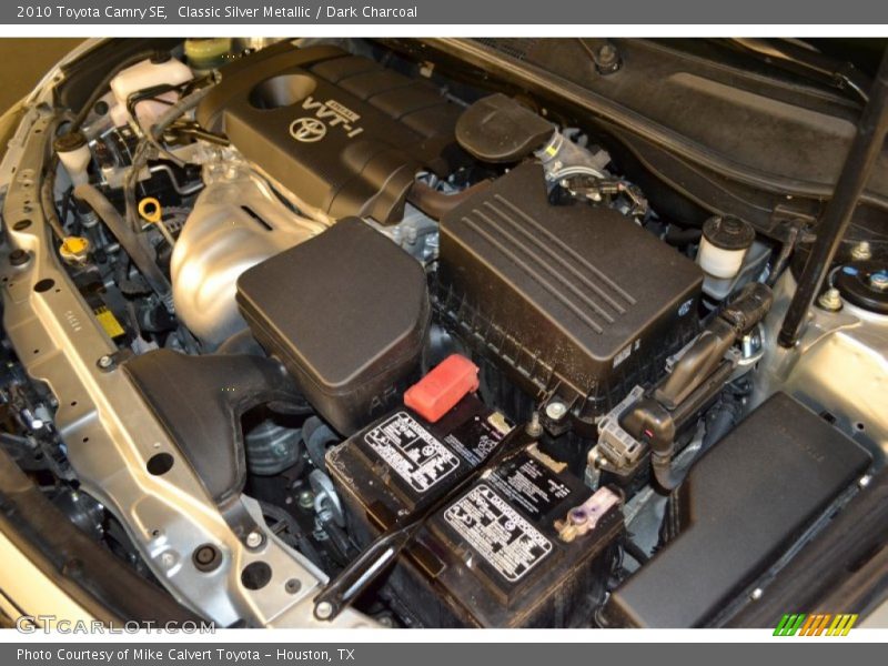 Classic Silver Metallic / Dark Charcoal 2010 Toyota Camry SE