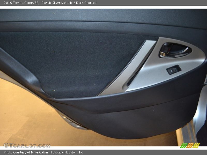 Classic Silver Metallic / Dark Charcoal 2010 Toyota Camry SE