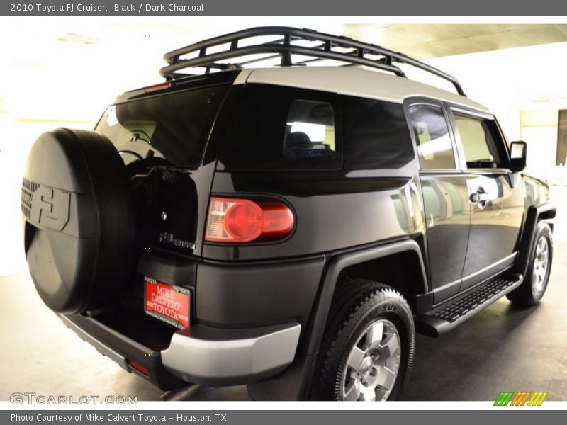Black / Dark Charcoal 2010 Toyota FJ Cruiser