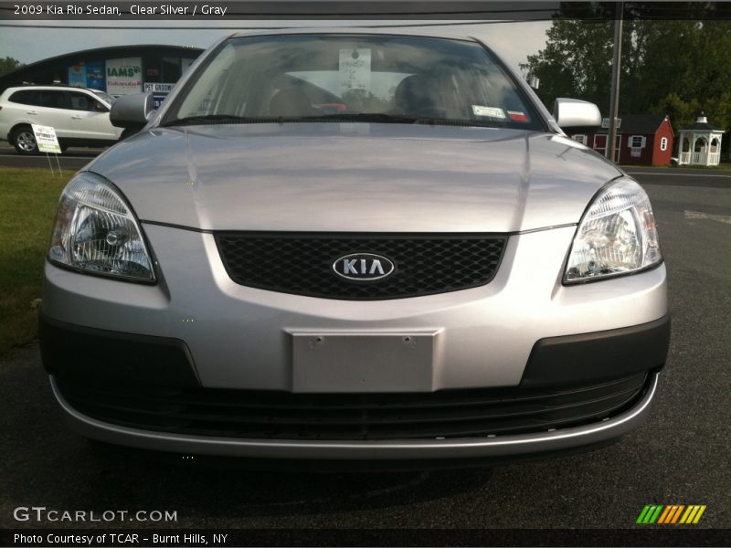 Clear Silver / Gray 2009 Kia Rio Sedan