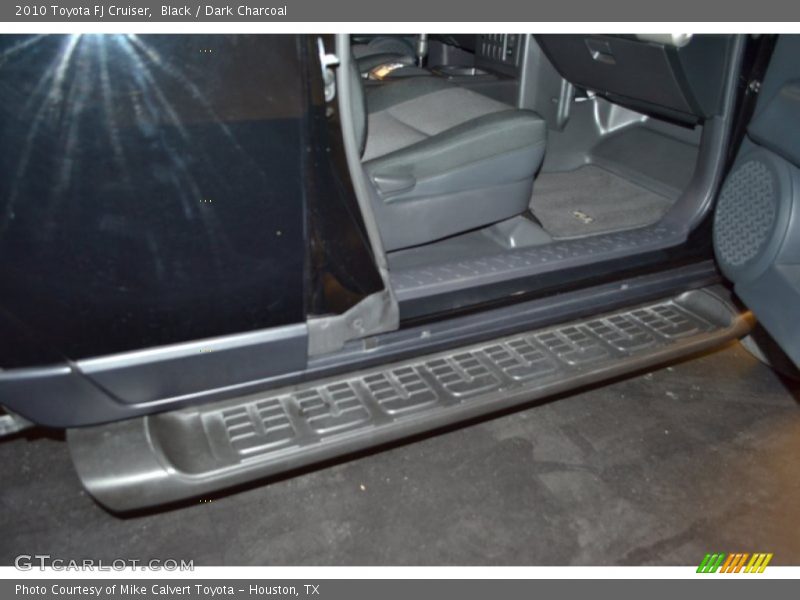 Black / Dark Charcoal 2010 Toyota FJ Cruiser