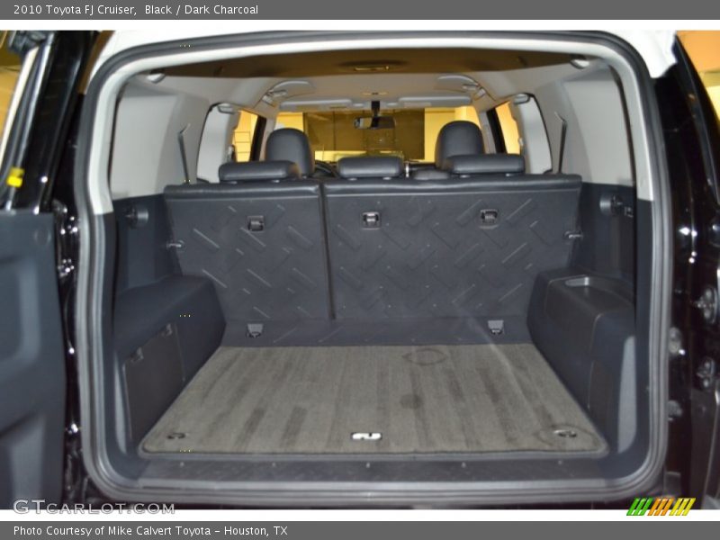  2010 FJ Cruiser  Trunk